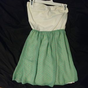 Strapless dress
